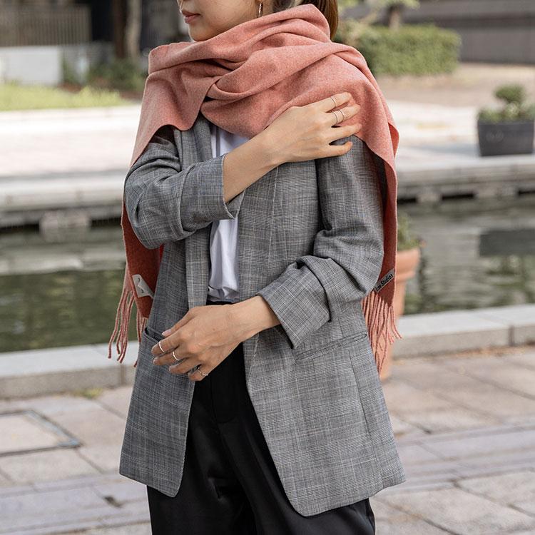 人気メーカー・ブランド acne studios 大判マフラー ストール asakusa