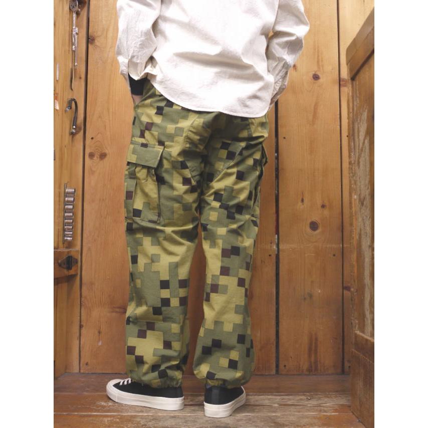 BUZZ RICKSON'S バズリクソンズ デジタルカモフラージュパンツ