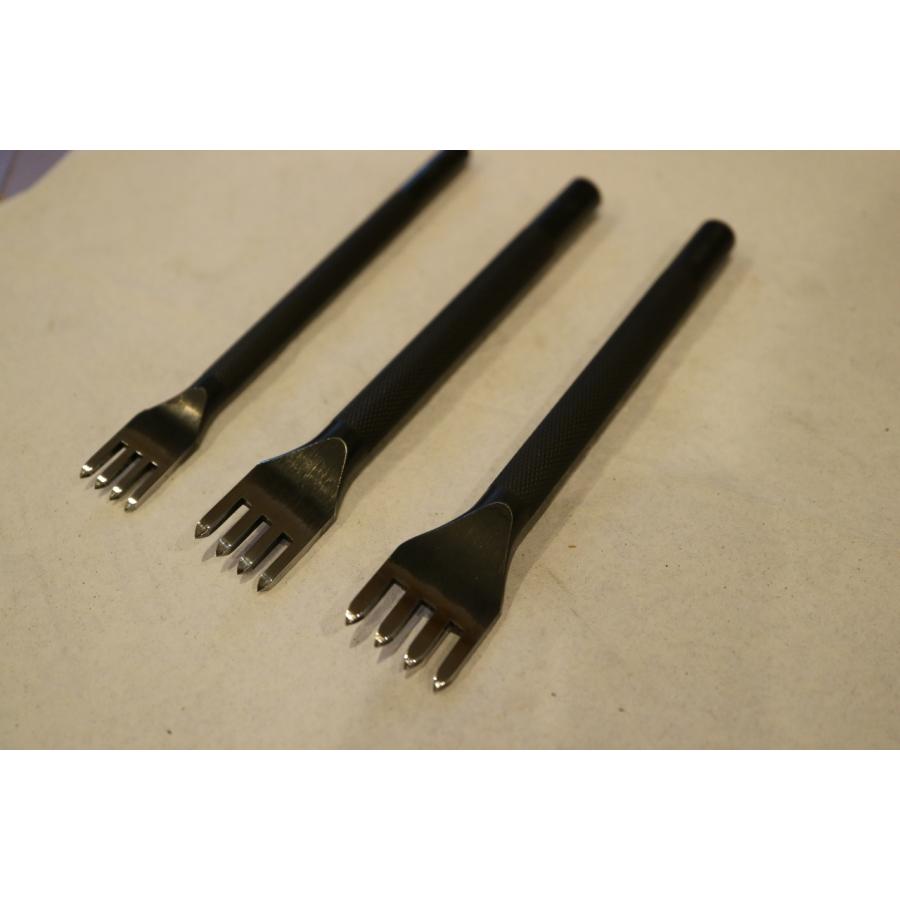4本目 菱目打ち クラフトノラ超仕上げ品 1.5mm 2.0mm 2.5mm クラフト社 4本目