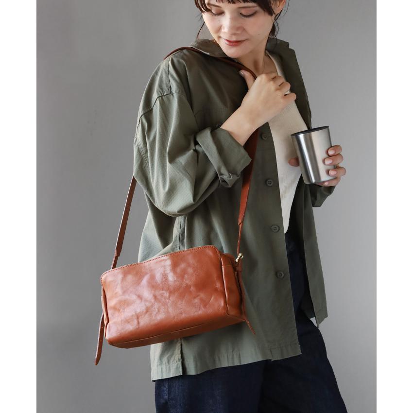 ANNAK（アナック） あおりポケット付きショルダーバッグ 栃木レザー ウォッシュドレザー ベージュ/ミニ 小さめ 斜めがけ 斜め掛け レディース メンズ 本革の画像