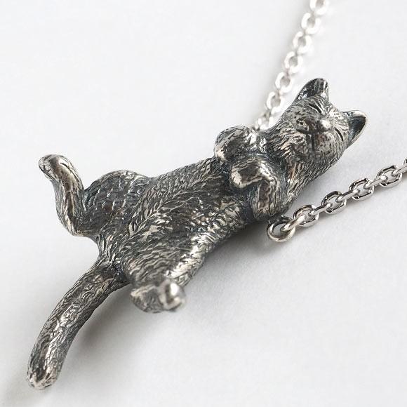 naturama(ナチュラマ) ごろん猫のネックレス シルバー いぶし