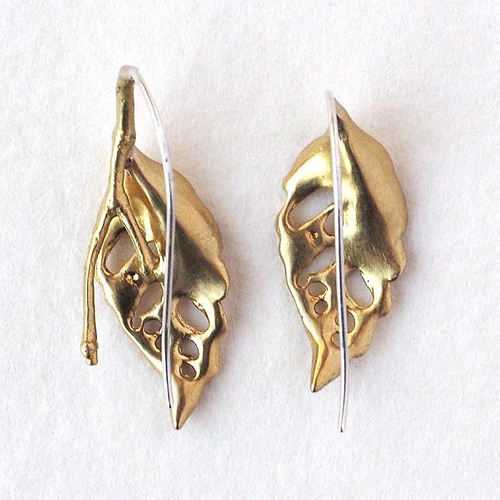 Lano(ラノ) 手作りアクセサリー リーフ フックピアス 真鍮 2個セット