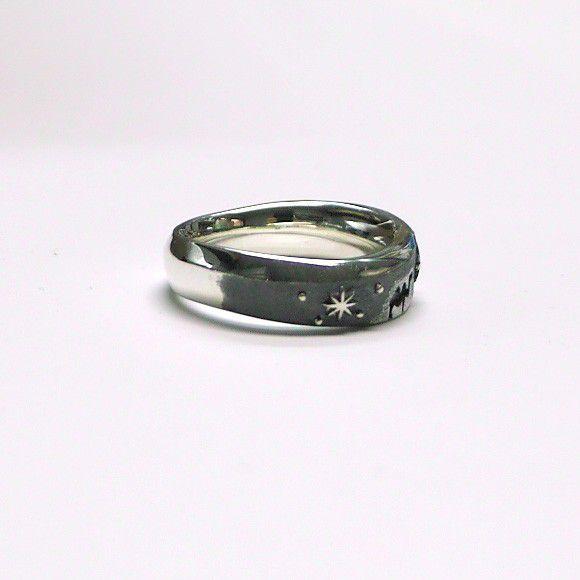 moge（モゲ） 手作りシルバーアクセサリー 月の砂漠 ―ラクダ― シルバー