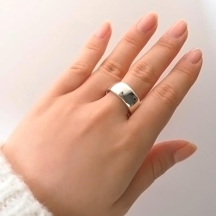 moge(モゲ) シルバーアクセサリー 同じ月を見てた―アフリカゾウ 