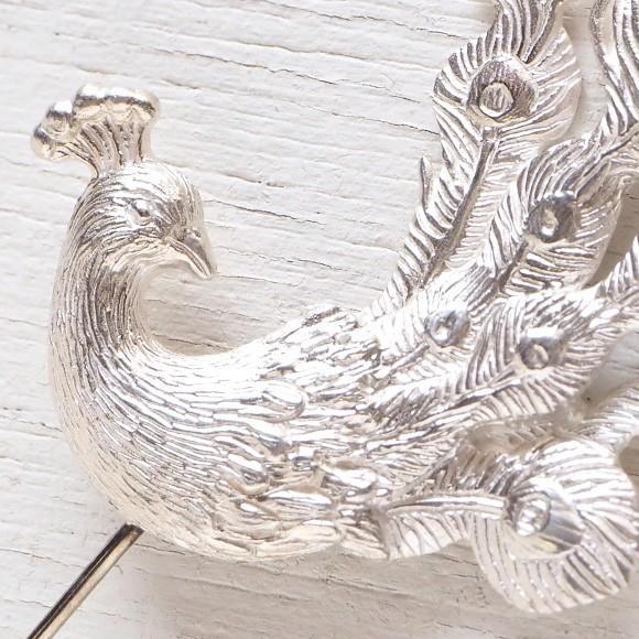 〈美品〉　孔雀　くじゃく　ブローチ　シルバー　silver 925 marship(マーシップ) クジャクのブローチ シルバー /ピンバッチ