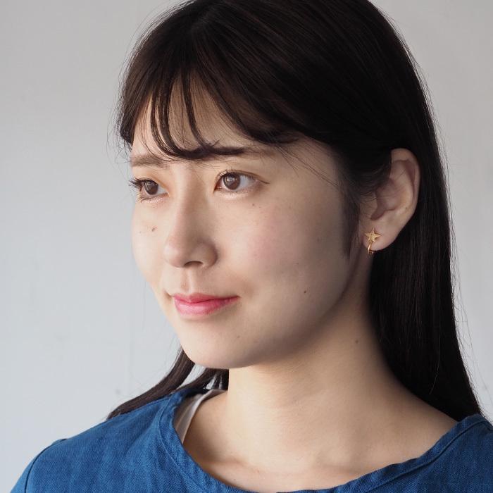 sasakihitomi(ササキヒトミ) お星さまイヤリング 真鍮 18金