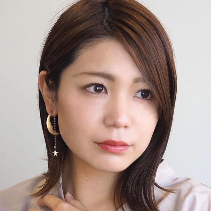sasakihitomi(ササキヒトミ) 月と星のピアス 真鍮の月＆シルバーの星
