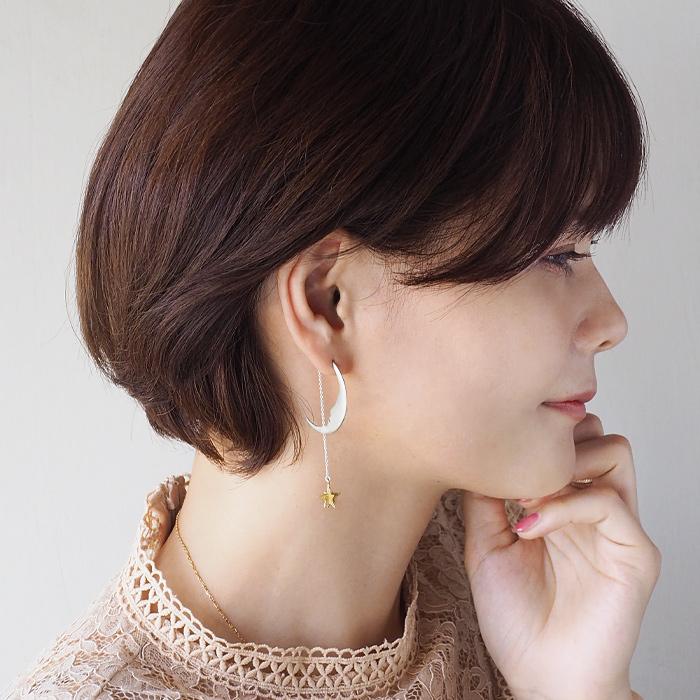 sasakihitomi(ササキヒトミ) 月と星のピアス シルバーの月＆真鍮の星