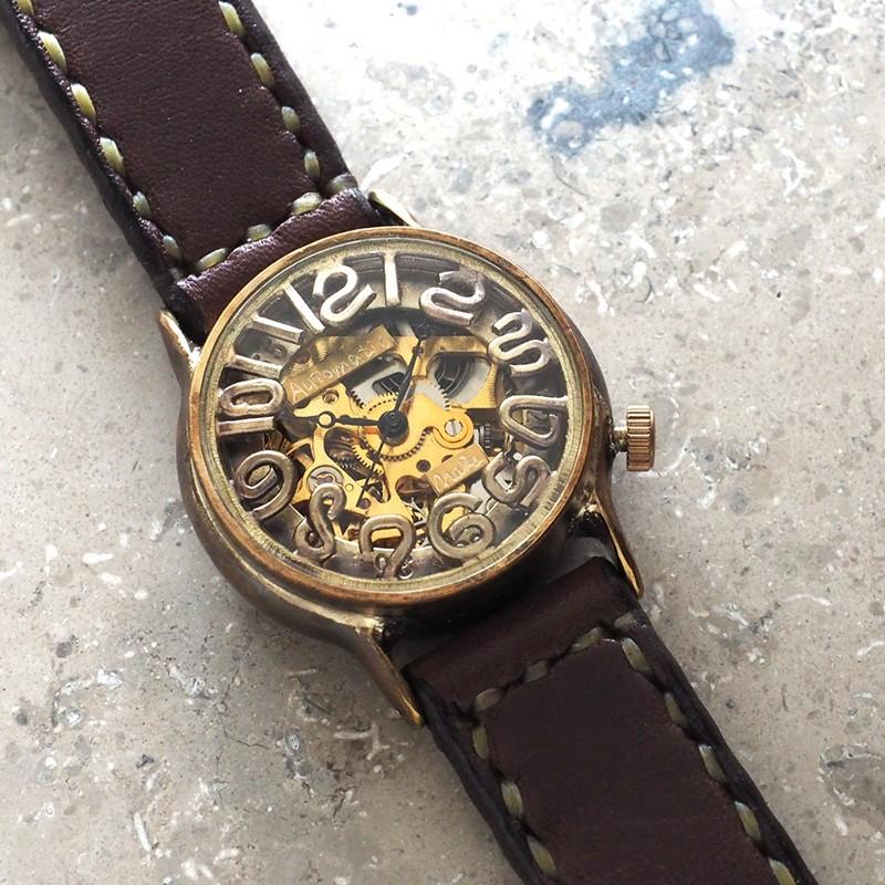 【渡辺工房】 スケルトン式ブラウンレザー腕時計 渡辺工房】 スケルトン式ブラウンレザー腕時計 アクセサリー
