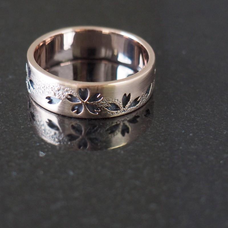 エス 和柄アクセサリー 霞桜 平打ちリング 透かし彫り オーバーレイ