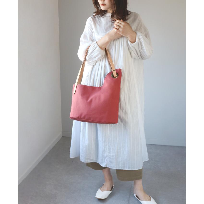 ulazan(ウラザン) alter(アルテ) アシンメトリー キャンバス