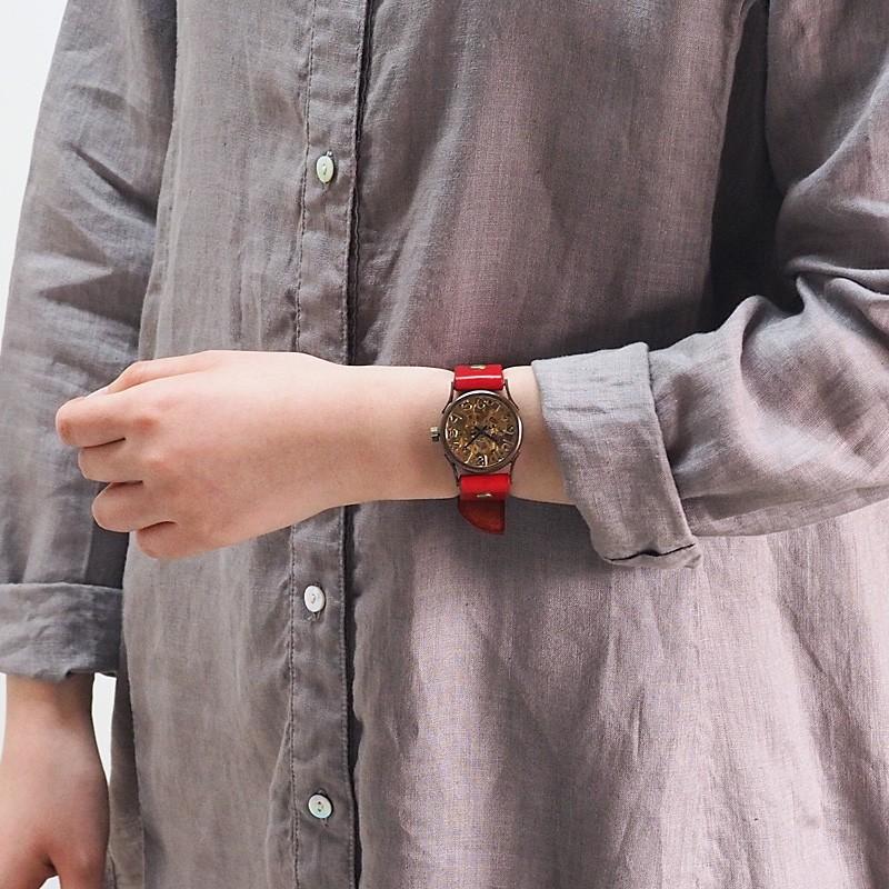 vie（ヴィー） 手作り腕時計 ハンドメイド 手巻き式 コンパクトメカ