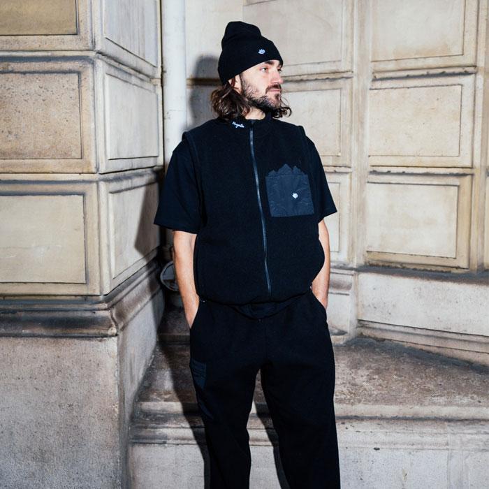 MAGENTA WIN 24 MTN FLEECE VEST BLACK マゼンタ ベスト ジャケット 