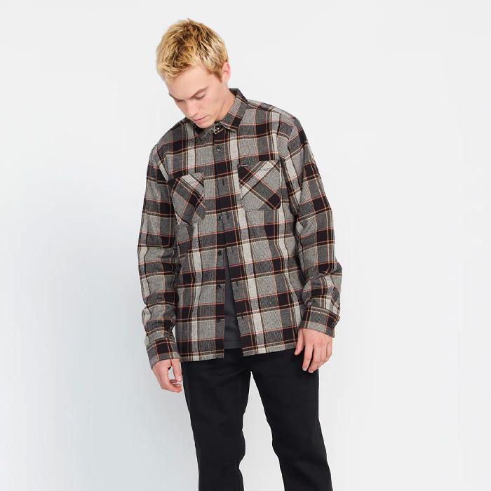 VOLCOM シャツ チェック ダウン L VOLCOM（ボルコム） ヴォルコム シャツ ジャケット チェック 長袖