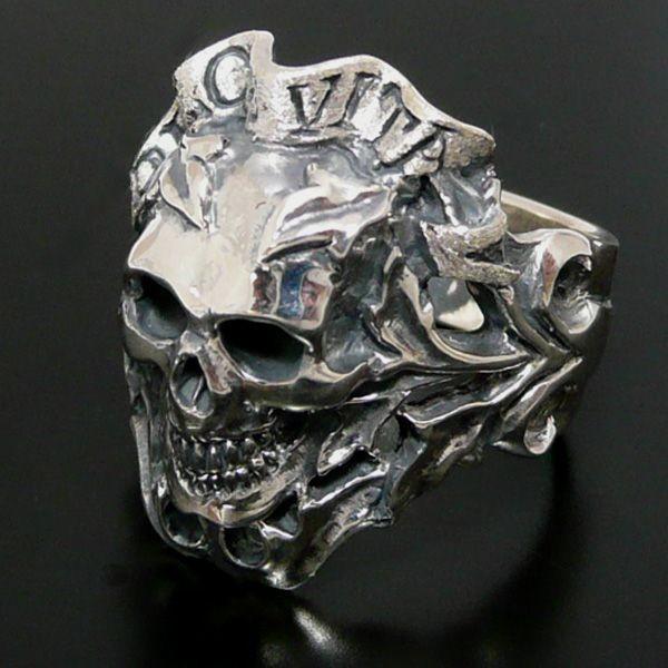 【極々美USED】クレイジーピッグ 5スカル&クロスボーンズ バンド リング 極々美USED】クレイジーピッグ 5スカル&クロスボーンズ バンド