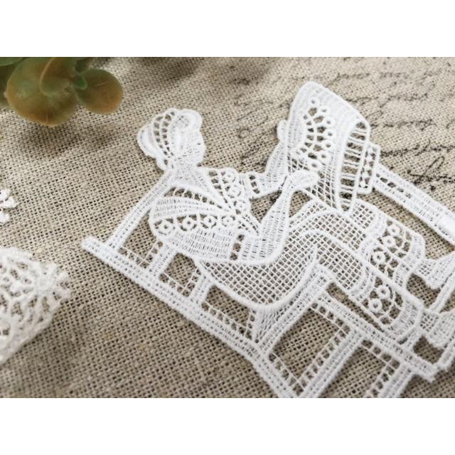 Crea◇スイスレースモチーフ レースを編む婦人 : Crea(クリエ) - 通販