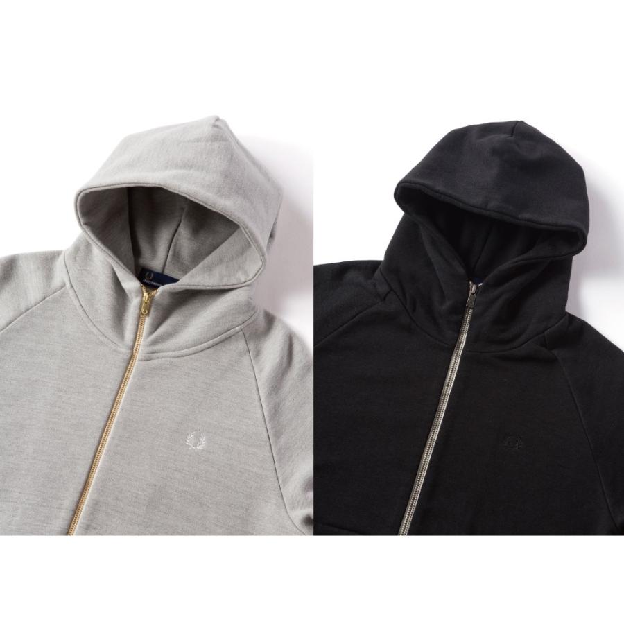 FRED PERRY（フレッドペリー） ループバックフーデッドスウェット 