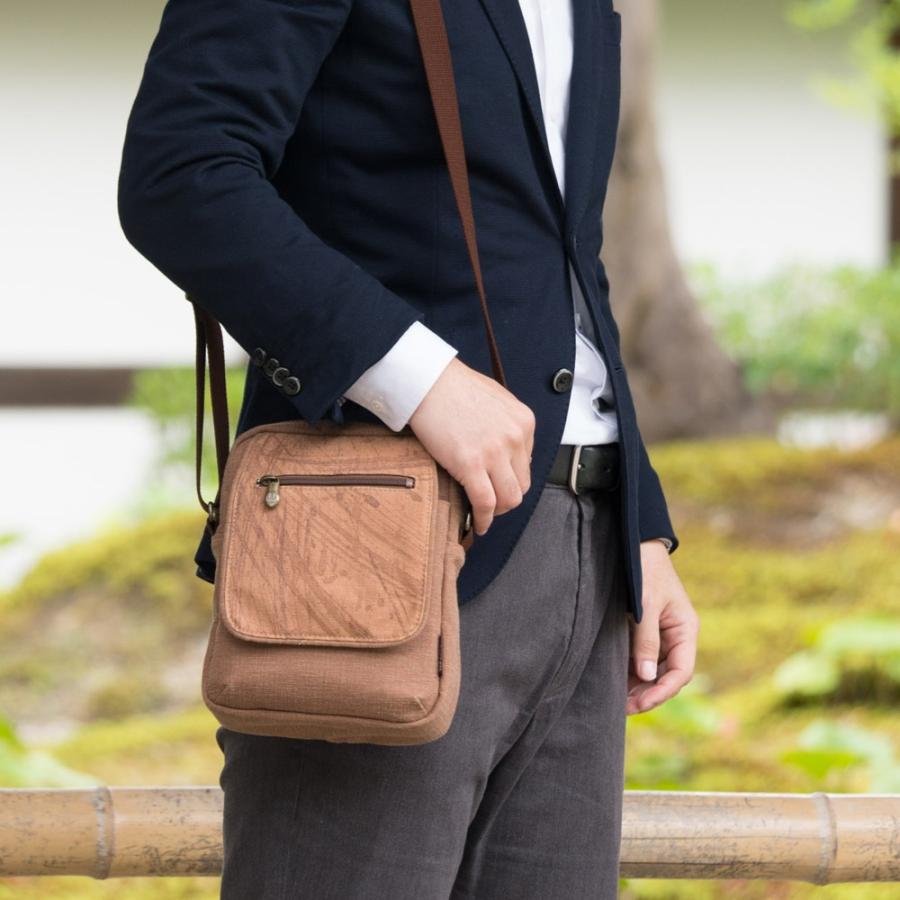 柿渋染 日本製 ショルダーバッグ 斜めがけ メンズ 京都 帆布バッグ鞄縦型フラップショルダー 帆布 生地 Ks 165r 柿渋染めバッグ くれあーれきき 通販 Yahoo ショッピング