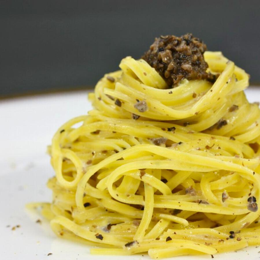 イナウディ 森の黒真珠 80gトリュフソース 黒トリュフ 黒オリーブ マッシュルーム 香り高い逸品 パスタソース ペースト 肉 卵 オムレツ 高級 贅沢 イタリア |  | 02