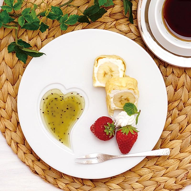 波佐見焼 ハートフルフラットプレート オリジナルBOX入り 食器 お皿 プレート 洋食器 白 ホワイト 日本製 国産 日本産 おしゃれ |  | 02