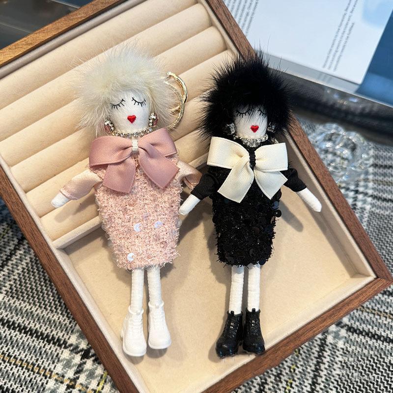 大特価】バッグチャーム キーホルダー ドールチャーム レディース