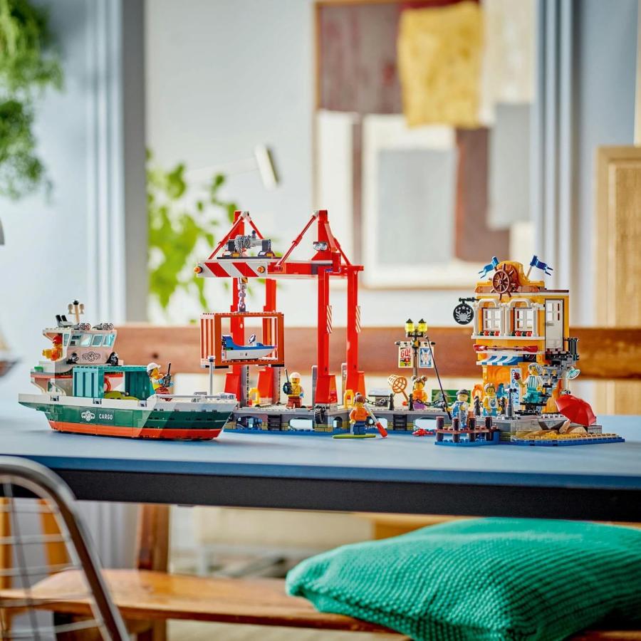 ララ様 一式 LEGO CITY レゴ(LEGO) シティ レゴシティの波止場と貨物船 おもちゃ