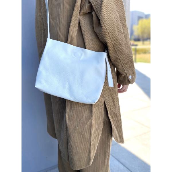 アトリエgg  バッグ 2025年最新】アトリエgg バッグの人気アイテム - メルカリ