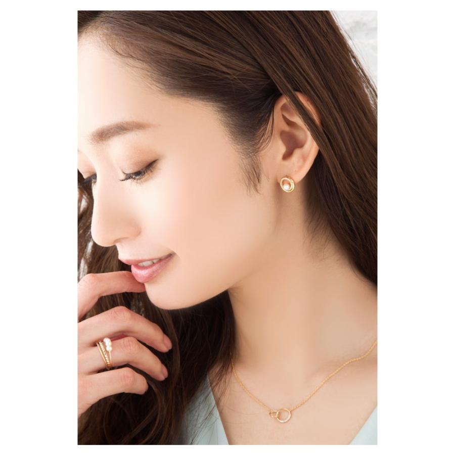 小ぶり イヤリング ノンホールピアス 樹脂イヤリング 月 モチーフ ビジュー パール 上品 清楚 大人 カジュアル ゆうパケット送料無料 Cream Dot 通販 Paypayモール