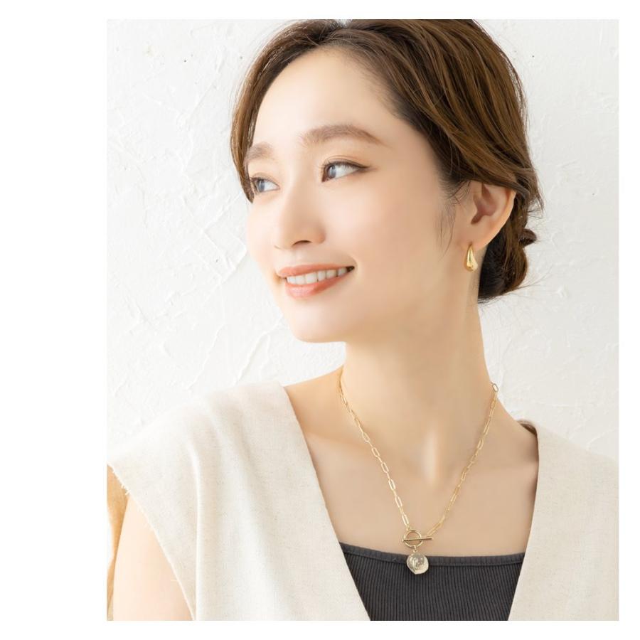 あらママです。ロングシャツ K18 フープピアス　ひねりフープピアス あらママです。ロングシャツ K18 フープピアス ひねりフープ