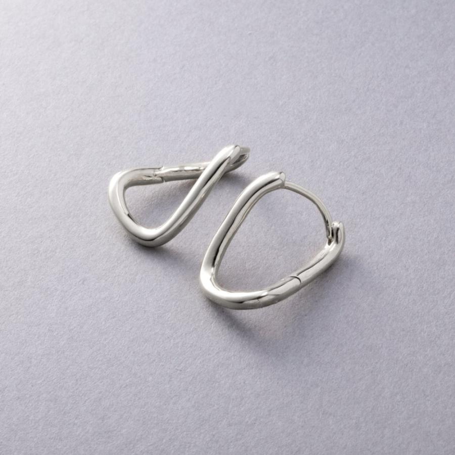 【最大30％OFF×全品送料無料】金属アレルギー対応 ピアス フープ ニッケルフリー 18kコーティング ウェーブ 変形 クロス ねじり キャッチレス | Cream dot. | 02