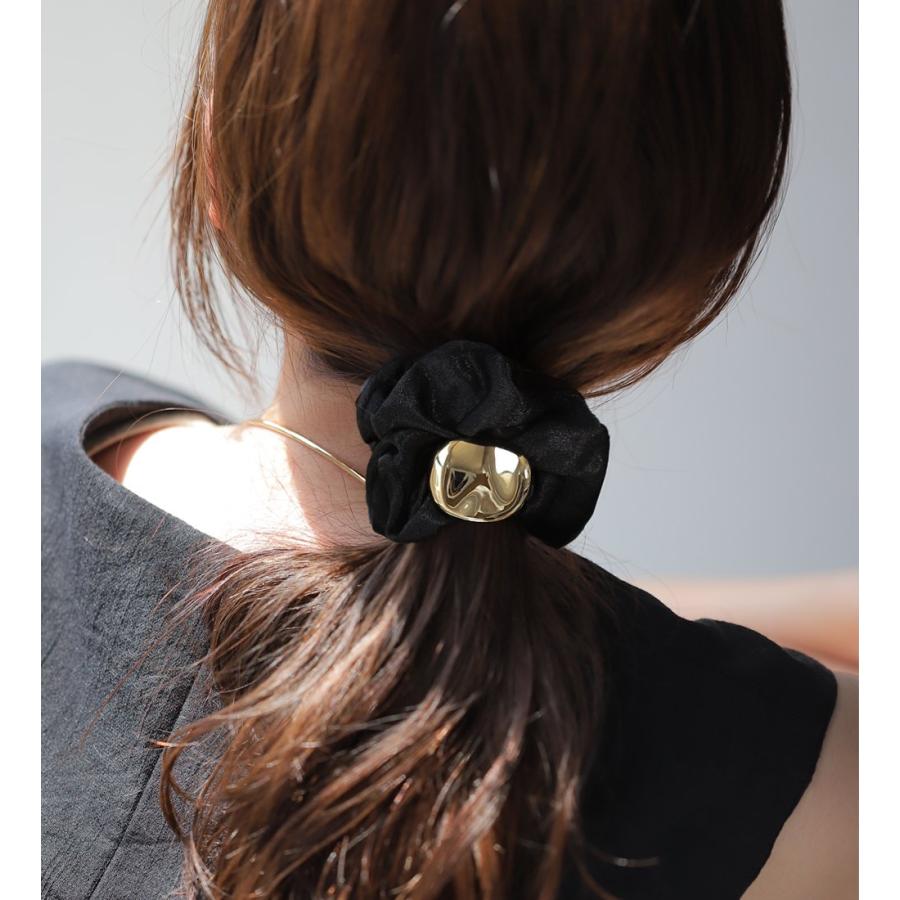 Cream dot.（クリームドット） シュシュ メタル サテン調 ヘアゴム