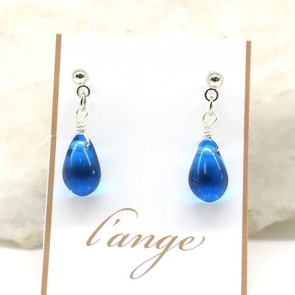 パール　フラワー　水色　雫　小ぶり　大ぶり　ハンドメイド　イヤリング　ノンホール L'ange（ランジュ） イヤリング ブルー 雫 イヤリング 青