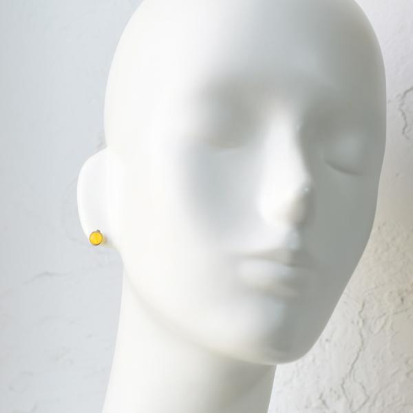 L'ange（ランジュ） ピアス 天然石 イエロージェード 純チタン