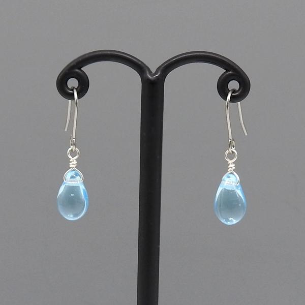 未着用 レネレイド ディアモンティーヌ ブルー アクアアズール 7粒ピアス 未着用 レネレイド ディアモンティーヌ ブルー アクアアズール 7