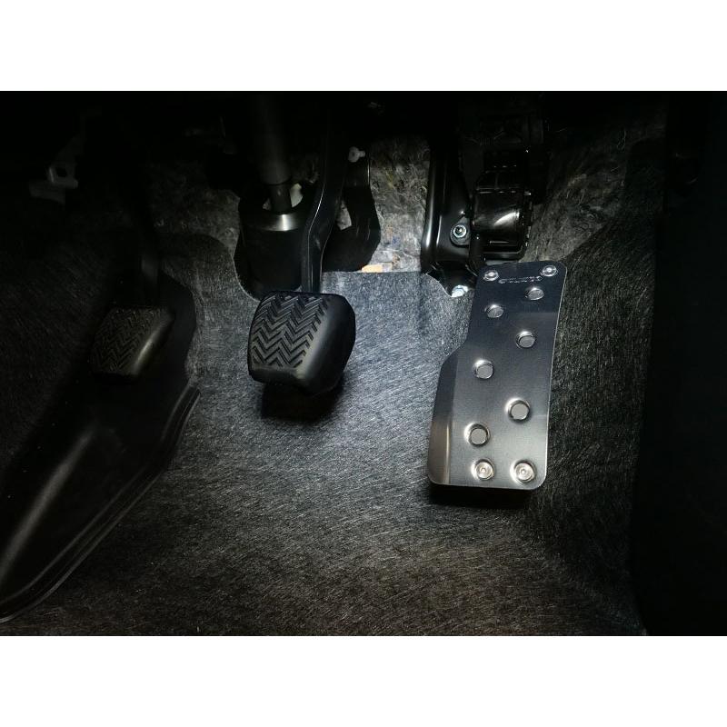 CUSCO製アクセルペダルカバー CUSCO製アクセルペダルカバー