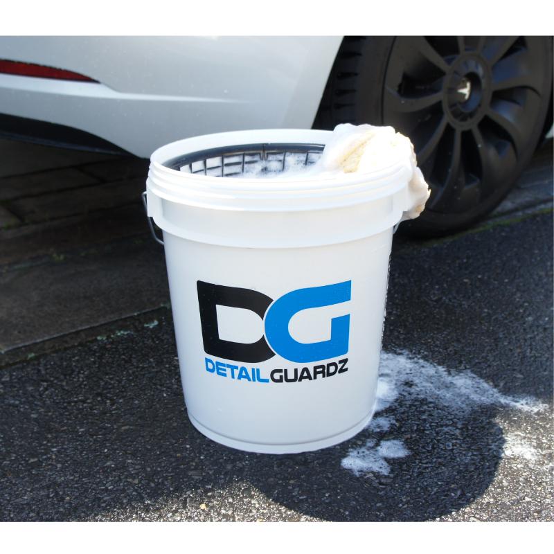 Detail Guardz 洗車用18L バケツ セット DETAIL GUARDZ（ディテール ガーズ） オリジナルバケツ 18L ホワイト +