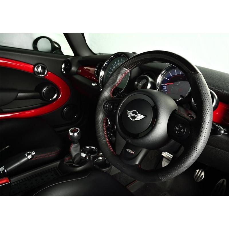 GIOMIC ジオミック 32214 スポーツ・ステアリング MINI R55 GIOMIC ジオミック 32214 スポーツ・ステアリング MINI R55