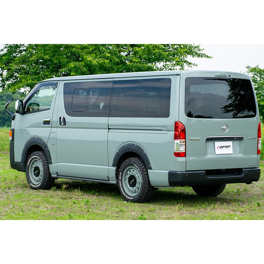 IPF リアガーニッシュプロテクター ブラック 200系 ハイエース EXH06