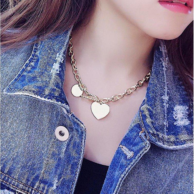 ネックレス アクセサリー レディース ハートチャーム ハート チェーンネックレス 太めチェーン きれい おしゃれ 可愛い 女性 パーティー おでかけ Niu1123a0102 Creostore 通販 Yahoo ショッピング