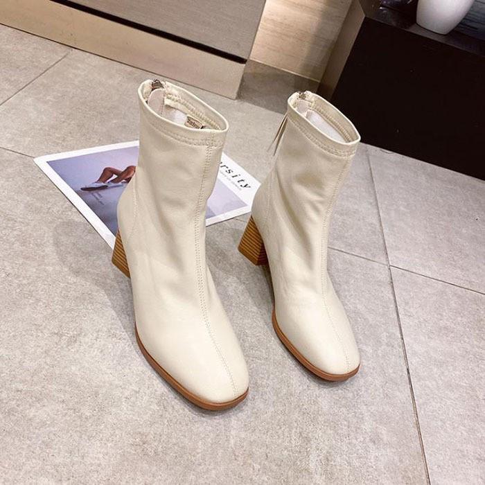 割引クーポン ショートブーツ レディース 秋冬新作 疲れない 歩きやすい スエード ローヒール ショート 靴 厚底 シューズ 黒 ブーティー カラー ブラック Turningheadskennel Com