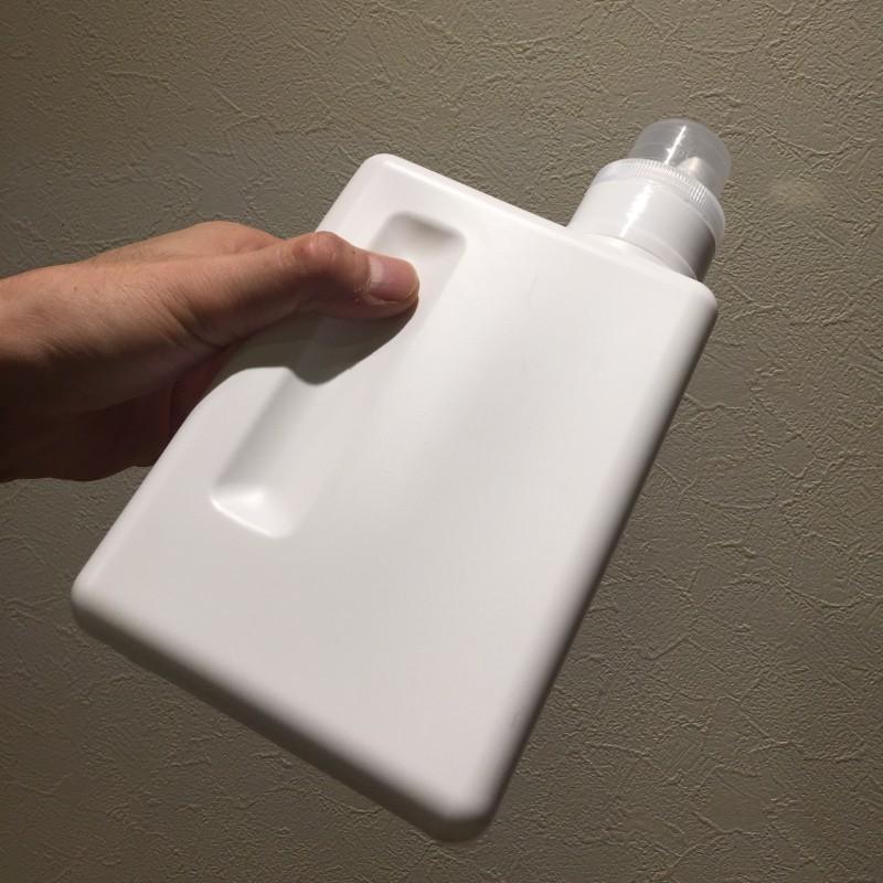 Bottle B 詰め替え容器 詰替え容器 シャンプー リンス 詰め替えボトル おしゃれ 白 モノトーン 洗濯洗剤 洗面所 送料無料でお届けします