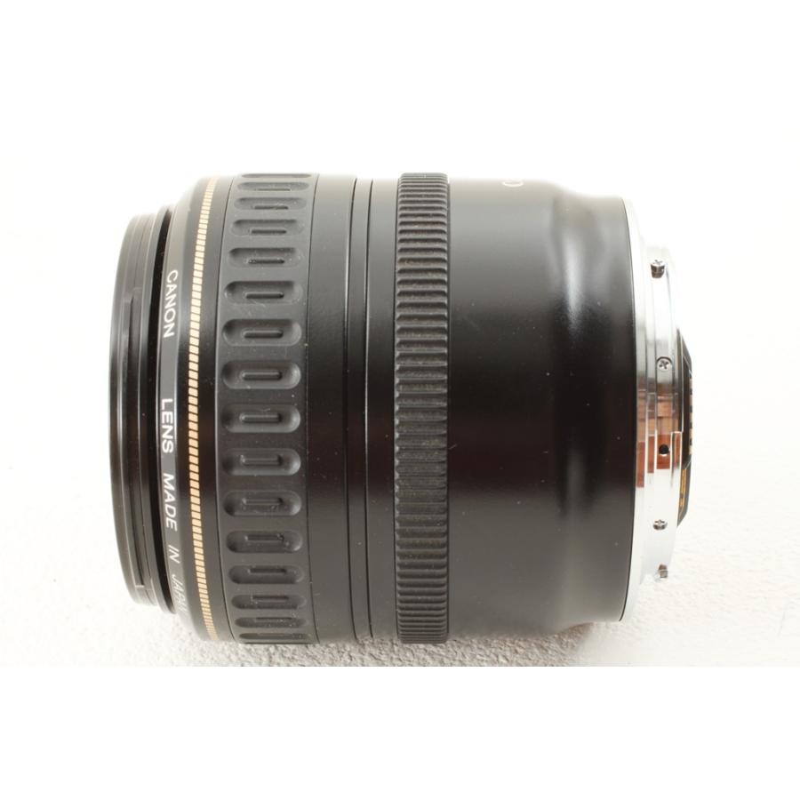 キヤノン（Canon） EF 28-105mm F3.5-4.5 USM◇常用ズームレンズ/外観