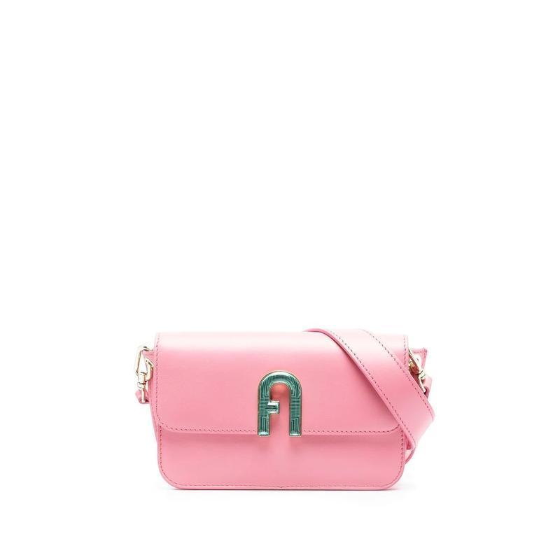 Furla クロスボディバッグ ボディバッグ ならショッピング ランキングや口コミも豊富なネット通販 更にお得なpaypay残高も スマホアプリも充実で毎日どこからでも気になる商品をその場でお求めいただけます ファッション メンズファッション メンズ