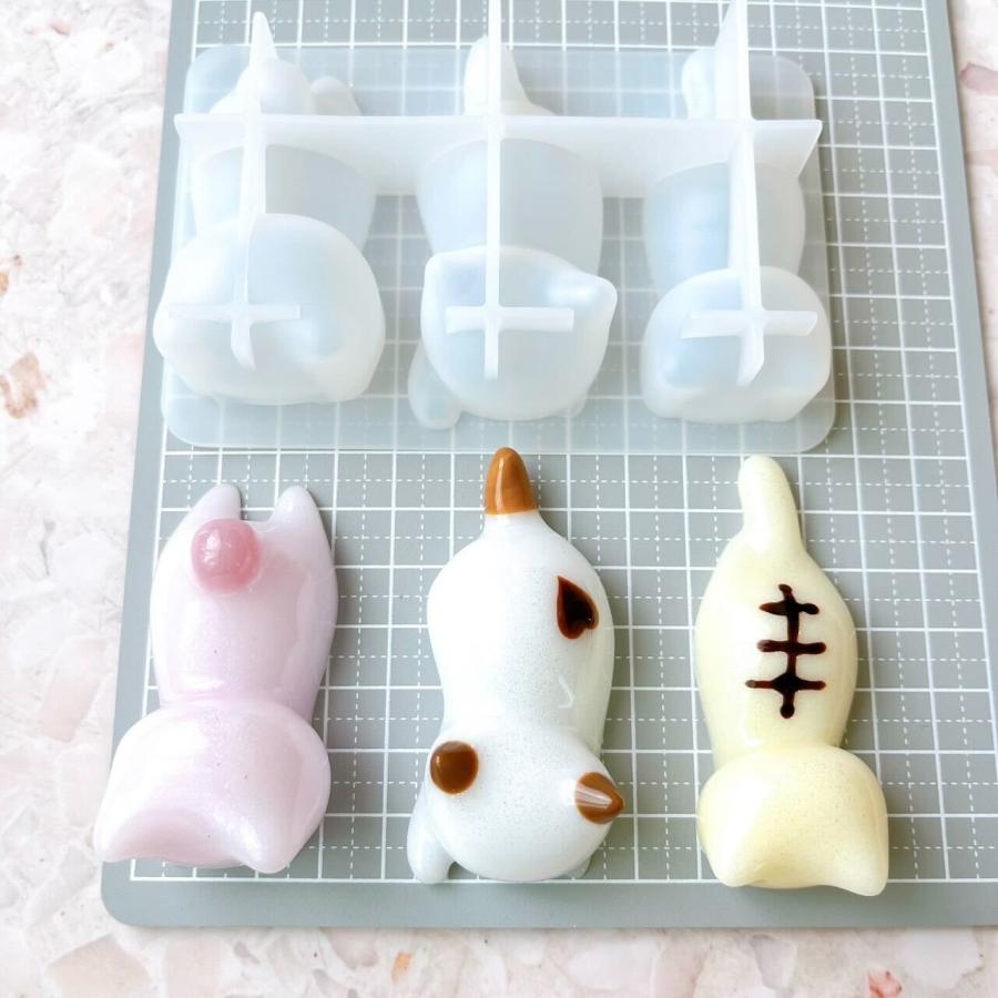ネコ モールド 猫 立体 3匹 寝そべり 箸置き ふせ ねこ うつ伏せ 丸い