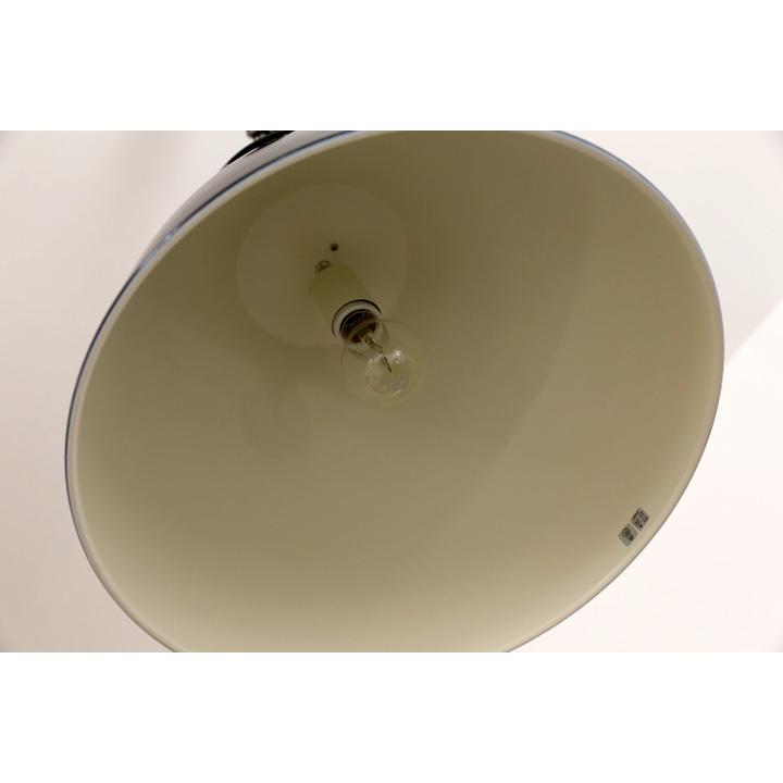 1灯 シャンデリアともし火 Norman 黒いこと LED白熱電球 途轍も無い ともし火