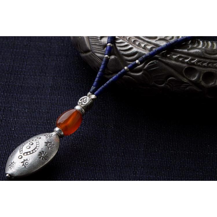カレン 族 シルバー アンティークビーズ カーネリアン 群青の瑠璃