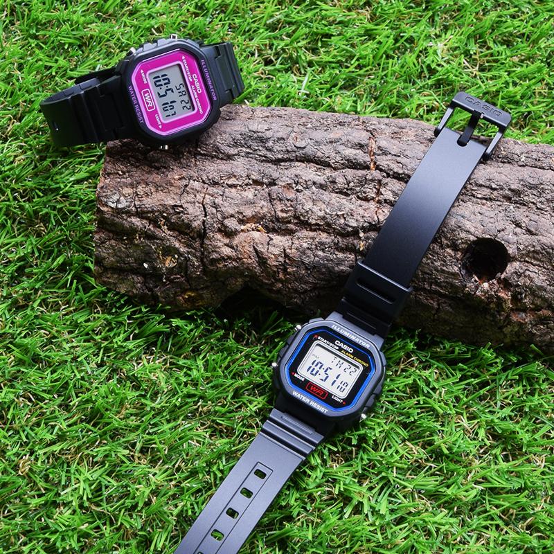 腕時計 子供 キッズ カシオ 防水 小学生 女の子 男の子 男 女 丈夫 こども 子供用 孫 デジタル シンプル 人気 おしゃれ キッズカシオ 名入れ 刻印 プレゼント Sku1912kids06 セレクトショップクロス 通販 Yahoo ショッピング