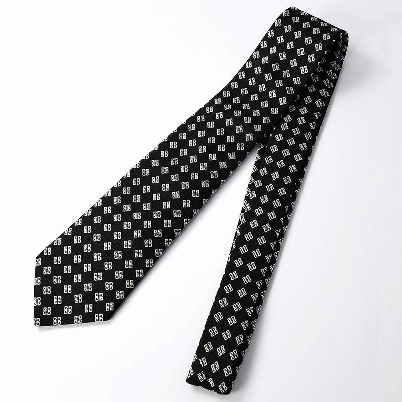 GIVENCHY 【すぐに渡せるおしゃれなラッピング付!!】 ジバンシィ 
