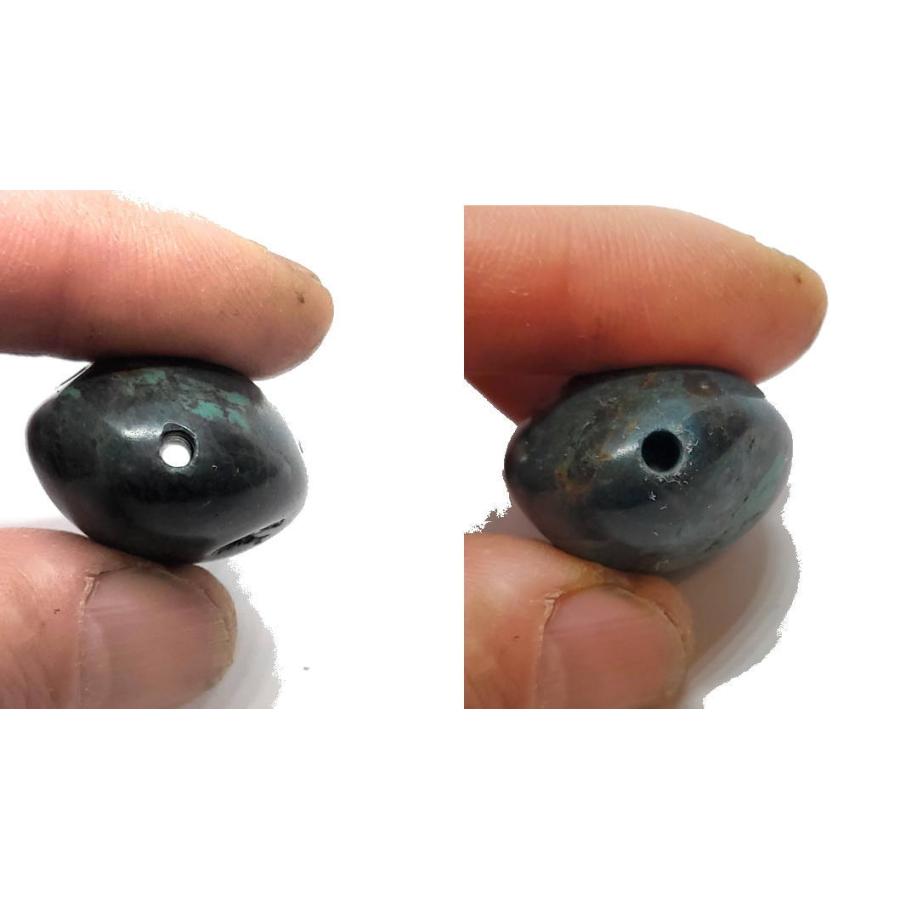B-80巨大 大きな穴のターコイズビーズ チベタリアンオールドグリーン　アクセサリーや クラフト材料に トルコ石 ルース_3