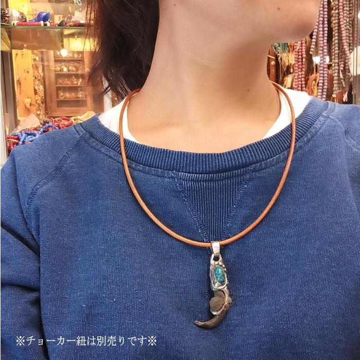 top-98 鷹の爪ペンダント イーグルクロウ Silver925&ターコイズ